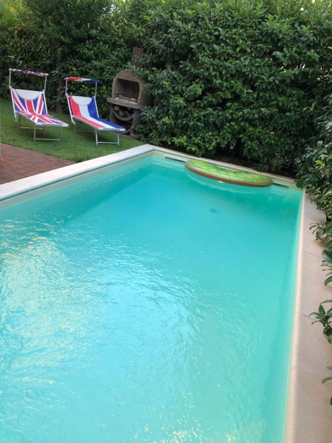 Villa Capri Apartment And Room Napels Buitenkant foto