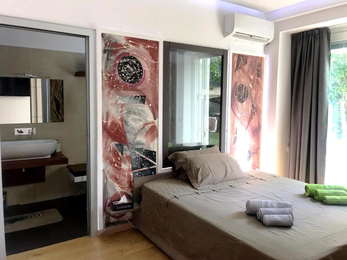 Villa Capri Apartment And Room Napels Buitenkant foto